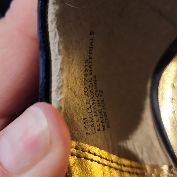 Xoxo Pumps - Picture 7 of 10